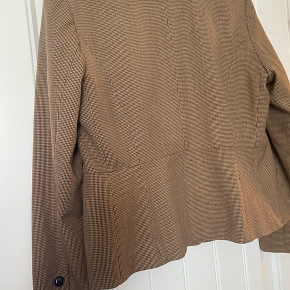 Brown Houndstooth Blazer - Picture 7 of 9